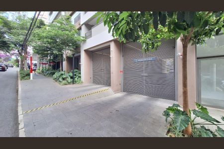 Apartamento à venda com 28m², 1 quarto e sem vaga Apartamento à venda com 28m², 1 quarto e sem vagaFachada