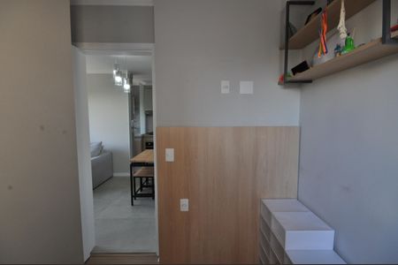 Quarto 2 de apartamento à venda com 2 quartos, 35m² em Parque Vitoria, São Paulo