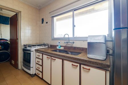 Apartamento à venda com 157m², 3 quartos e 2 vagas Apartamento à venda com 157m², 3 quartos e 2 vagasCozinha
