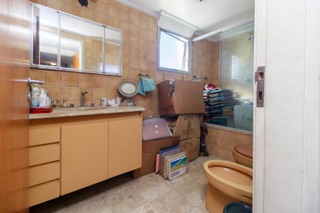 Apartamento à venda com 157m², 3 quartos e 2 vagas Apartamento à venda com 157m², 3 quartos e 2 vagasSuíte - Banheiro