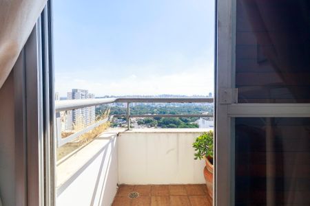 Apartamento à venda com 157m², 3 quartos e 2 vagas Apartamento à venda com 157m², 3 quartos e 2 vagasSuíte - Varanda