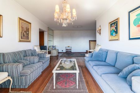 Apartamento à venda com 157m², 3 quartos e 2 vagas Apartamento à venda com 157m², 3 quartos e 2 vagasSala