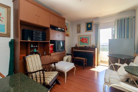 Apartamento à venda com 157m², 3 quartos e 2 vagas Apartamento à venda com 157m², 3 quartos e 2 vagasQuarto 1