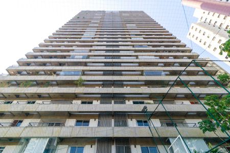 Apartamento à venda com 157m², 3 quartos e 2 vagas Apartamento à venda com 157m², 3 quartos e 2 vagasFachada