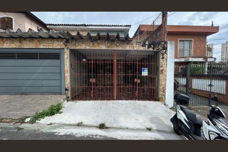 Fachada de casa à venda com 3 quartos, 150m² em Vila Constancia, São Paulo