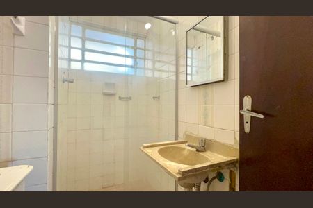 Apartamento para alugar com 60m², 2 quartos e sem vaga Apartamento para alugar com 60m², 2 quartos e sem vagaBanheiro