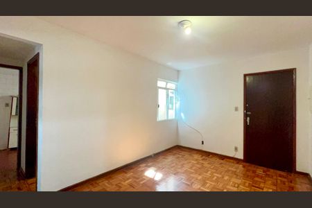Apartamento para alugar com 60m², 2 quartos e sem vaga Apartamento para alugar com 60m², 2 quartos e sem vagaSala