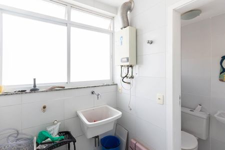 Apartamento para alugar com 114m², 3 quartos e 1 vagaÁrea de Serviço