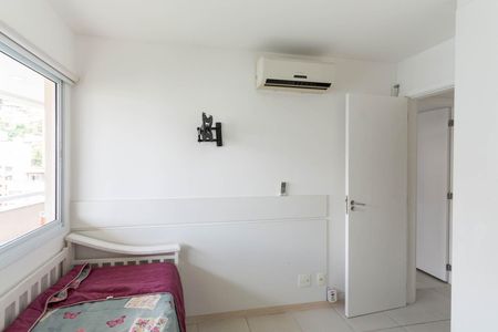 Apartamento para alugar com 114m², 3 quartos e 1 vagaQuarto