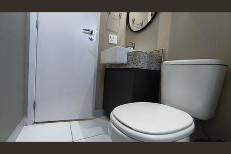 Banheiro de kitnet/studio à venda com 1 quarto, 23m² em Vila Mariana, São Paulo
