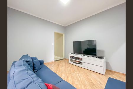Casa à venda com 145m², 2 quartos e 2 vagas Casa à venda com 145m², 2 quartos e 2 vagasSala