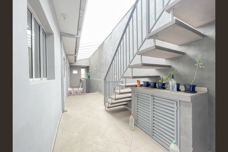 Casa à venda com 145m², 2 quartos e 2 vagas Casa à venda com 145m², 2 quartos e 2 vagasQuintal