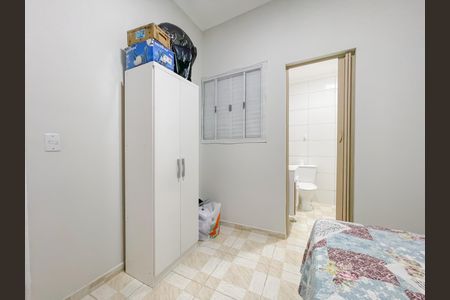 Casa à venda com 145m², 2 quartos e 2 vagas Casa à venda com 145m², 2 quartos e 2 vagasSuíte 2