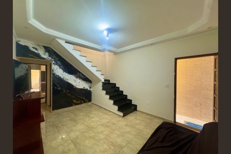 Sala de casa para alugar com 2 quartos, 250m² em Jardim Santa Lidia, Guarulhos