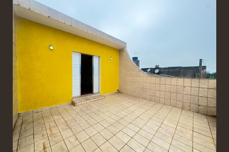 Casa para alugar com 250m², 2 quartos e 2 vagas Casa para alugar com 250m², 2 quartos e 2 vagasSacada do quarto 1