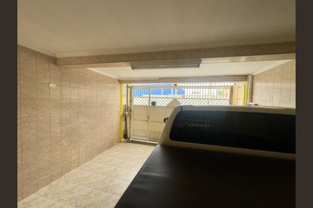 Casa para alugar com 250m², 2 quartos e 2 vagas Casa para alugar com 250m², 2 quartos e 2 vagasGaragem