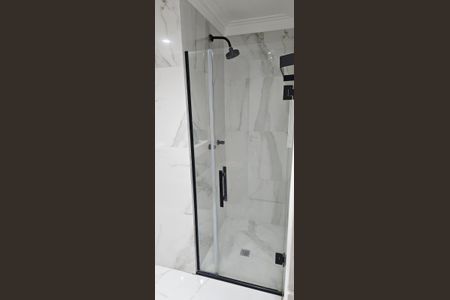 Apartamento à venda com 240m², 4 quartos e 2 vagas Apartamento à venda com 240m², 4 quartos e 2 vagasBanheiro