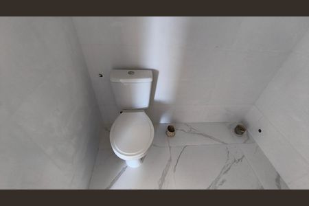 Casa à venda com 65m², 1 quarto e 2 vagasBanheiro