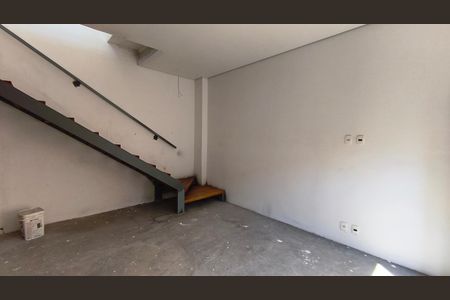 Casa à venda com 65m², 1 quarto e 2 vagasSala