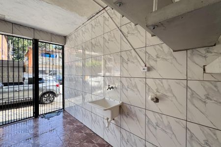 Casa para alugar com 60m², 1 quarto e 1 vagaÁrea de Serviço