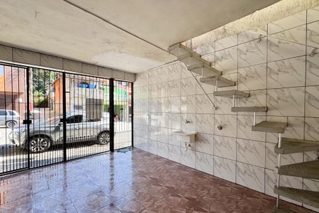 Casa para alugar com 60m², 1 quarto e 1 vagaÁrea de Serviço
