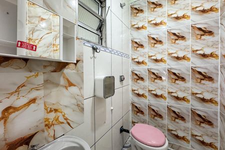 Banheiro Social de casa para alugar com 1 quarto, 60m² em Botujuru, São Bernardo do Campo