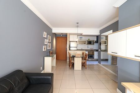 Apartamento para alugar com 82m², 3 quartos e 1 vagaSala