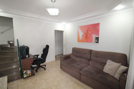 Sala de casa à venda com 2 quartos, 200m² em Chora Menino, São Paulo