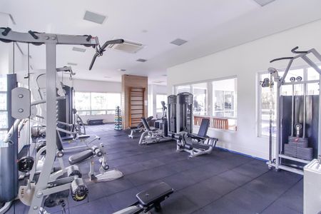 Apartamento à venda com 96m², 3 quartos e 2 vagas Apartamento à venda com 96m², 3 quartos e 2 vagasÁrea comum - Academia