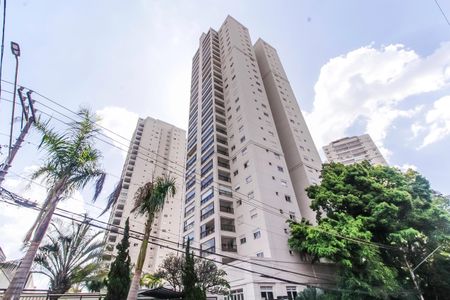 Apartamento à venda com 96m², 3 quartos e 2 vagas Apartamento à venda com 96m², 3 quartos e 2 vagasFachada