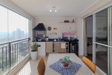 Apartamento à venda com 96m², 3 quartos e 2 vagas Apartamento à venda com 96m², 3 quartos e 2 vagasVaranda gourmet