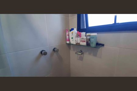 Apartamento à venda com 64m², 2 quartos e 1 vaga Apartamento à venda com 64m², 2 quartos e 1 vagaBanheiro da Suíte