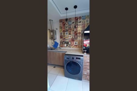 Apartamento à venda com 64m², 2 quartos e 1 vaga Apartamento à venda com 64m², 2 quartos e 1 vagaÁrea de Serviço