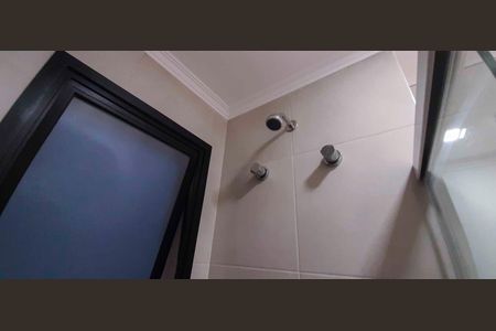 Apartamento à venda com 64m², 2 quartos e 1 vaga Apartamento à venda com 64m², 2 quartos e 1 vagaBanheiro Social
