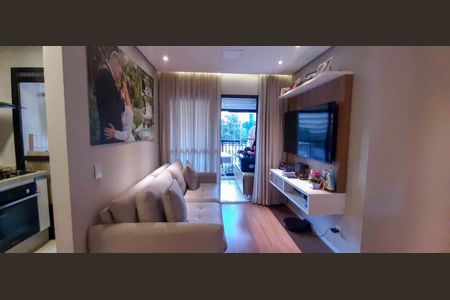 Sala de apartamento à venda com 2 quartos, 64m² em Continental, Osasco