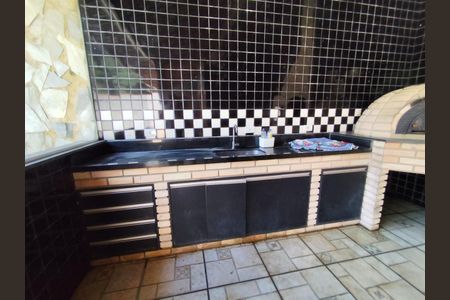 Casa à venda com 550m², 6 quartos e 10 vagasChurrasqueira
