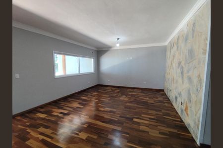 Sala de casa para alugar com 6 quartos, 550m² em Recanto Maravilha III, Barueri