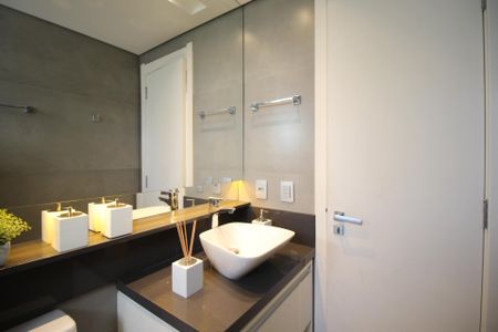 Apartamento para alugar com 79m², 2 quartos e 2 vagasBanheiro