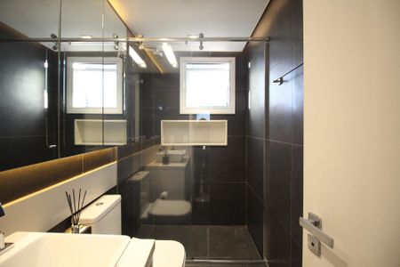 Apartamento para alugar com 79m², 2 quartos e 2 vagasBanheiro da Suíte 1