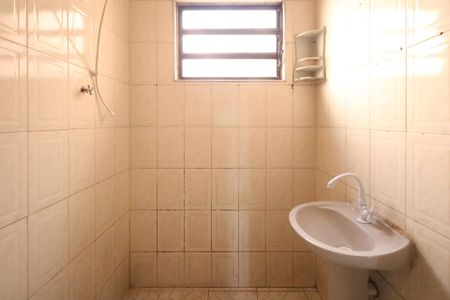 Apartamento para alugar com 60m², 1 quarto e sem vagaBanheiro
