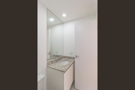 Apartamento para alugar com 60m², 2 quartos e 1 vaga Apartamento para alugar com 60m², 2 quartos e 1 vagaBanheiro