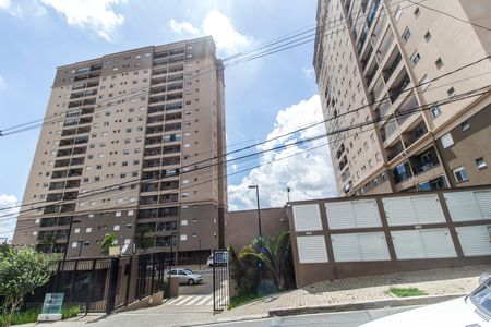 Apartamento para alugar com 66m², 3 quartos e 1 vaga Apartamento para alugar com 66m², 3 quartos e 1 vagaFachada