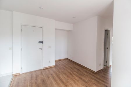 Sala de apartamento para alugar com 3 quartos, 66m² em Jardim das Belezas, Carapicuíba