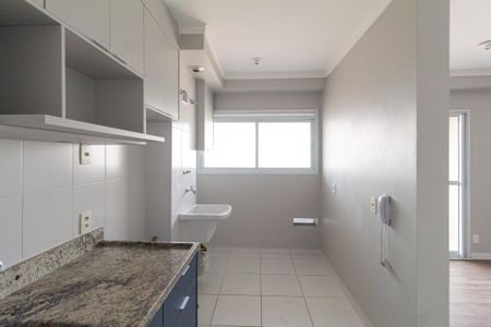 Apartamento para alugar com 60m², 2 quartos e 1 vaga Apartamento para alugar com 60m², 2 quartos e 1 vagaCozinha e Área de Serviço