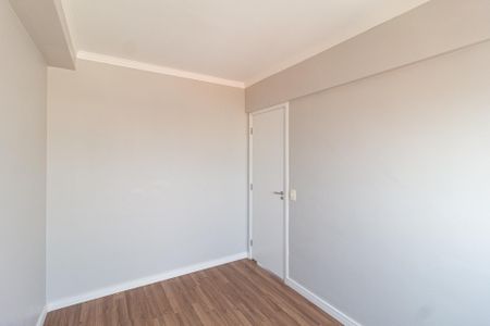 Quarto de apartamento para alugar com 2 quartos, 60m² em Jardim das Belezas, Carapicuíba