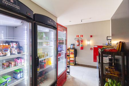 Apartamento para alugar com 60m², 2 quartos e 1 vaga Apartamento para alugar com 60m², 2 quartos e 1 vagaÁrea comum - Mini mercado
