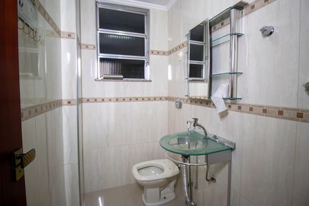 Apartamento para alugar com 60m², 2 quartos e 1 vaga Apartamento para alugar com 60m², 2 quartos e 1 vagaBanheiro da Suíte