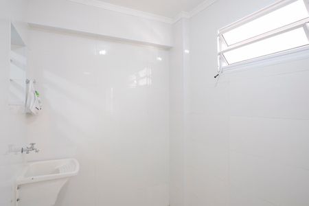 Casa para alugar com 55m², 1 quarto e 1 vagaÁrea de serviço