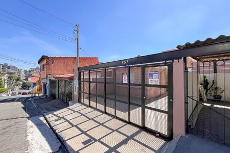 Casa para alugar com 55m², 1 quarto e 1 vagaFachada + plaquinha