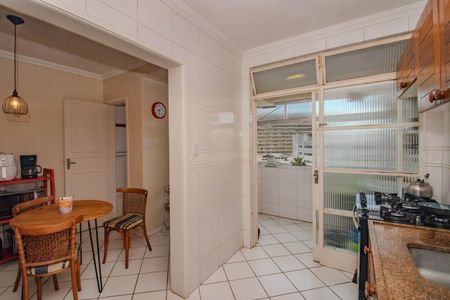 Apartamento à venda com 103m², 3 quartos e 2 vagasCozinha e Área de Serviço